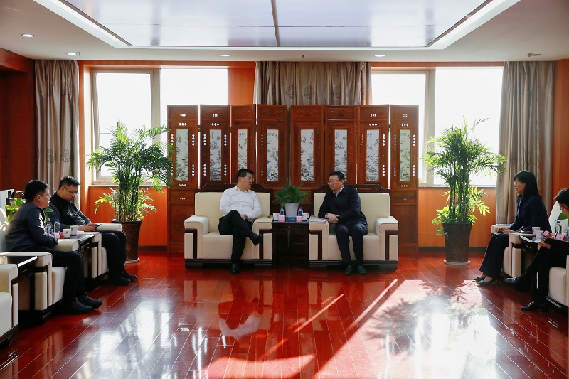 11月20日 公司與西咸新區(qū)秦漢新城管委會座談交流.jpg